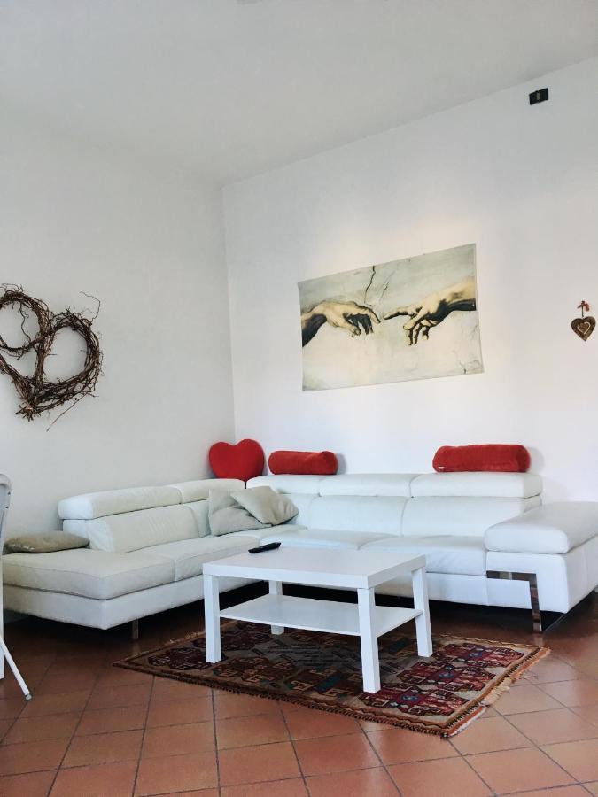 Appartamento Ellen Torbole Sul Garda Eksteriør bilde