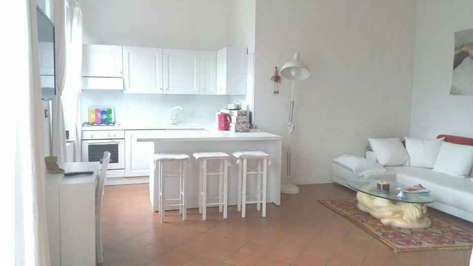 Appartamento Ellen Torbole Sul Garda Eksteriør bilde