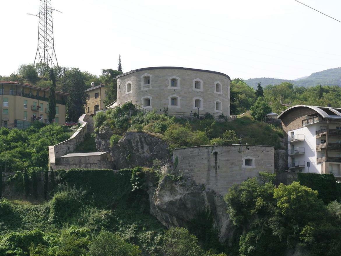 Appartamento Ellen Torbole Sul Garda Eksteriør bilde